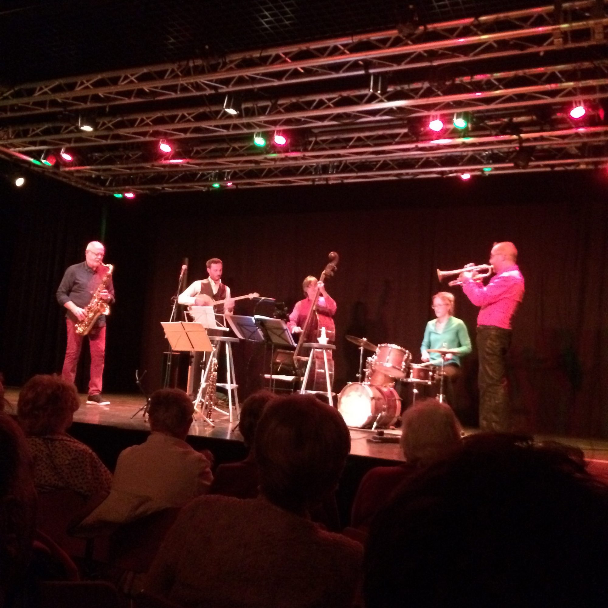 Organisation d'une soirée caritative Le Vent Bleu : concert de jazz